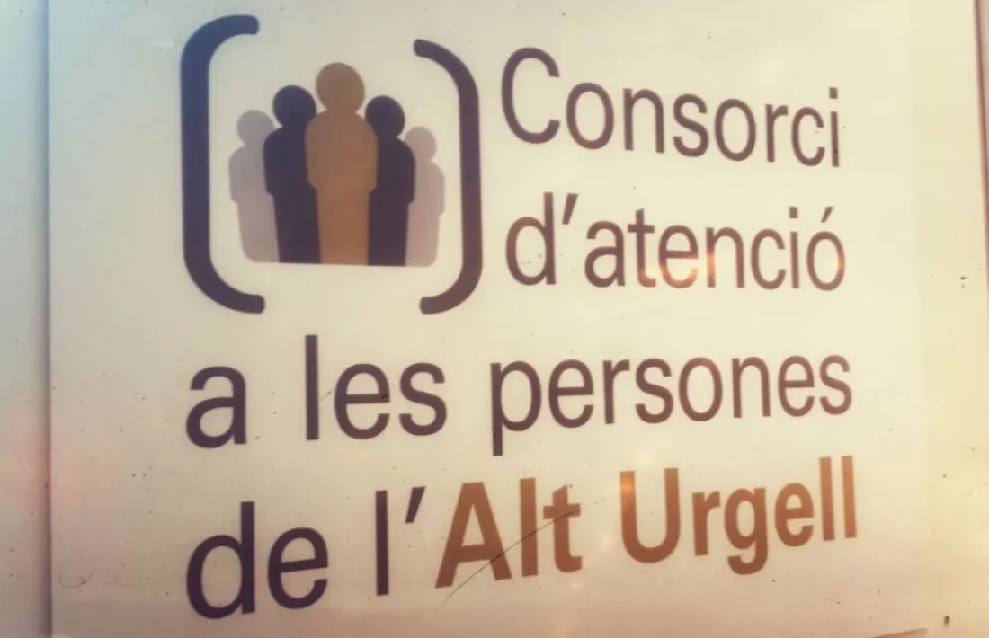 El consorci assumeix els serveis d'atenció a les persones encarregades des del Consell Comarcal.          