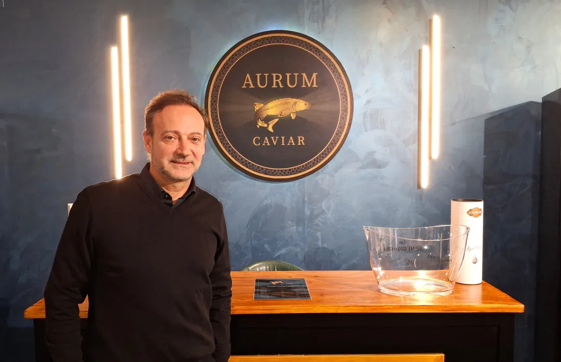 El poden contactar directament per adquirir el seu caviar al número de telèfon 677 330.