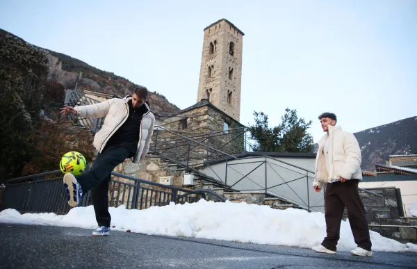 p. 29 Edgar i Yeray FC Andorra - Facundo Santana