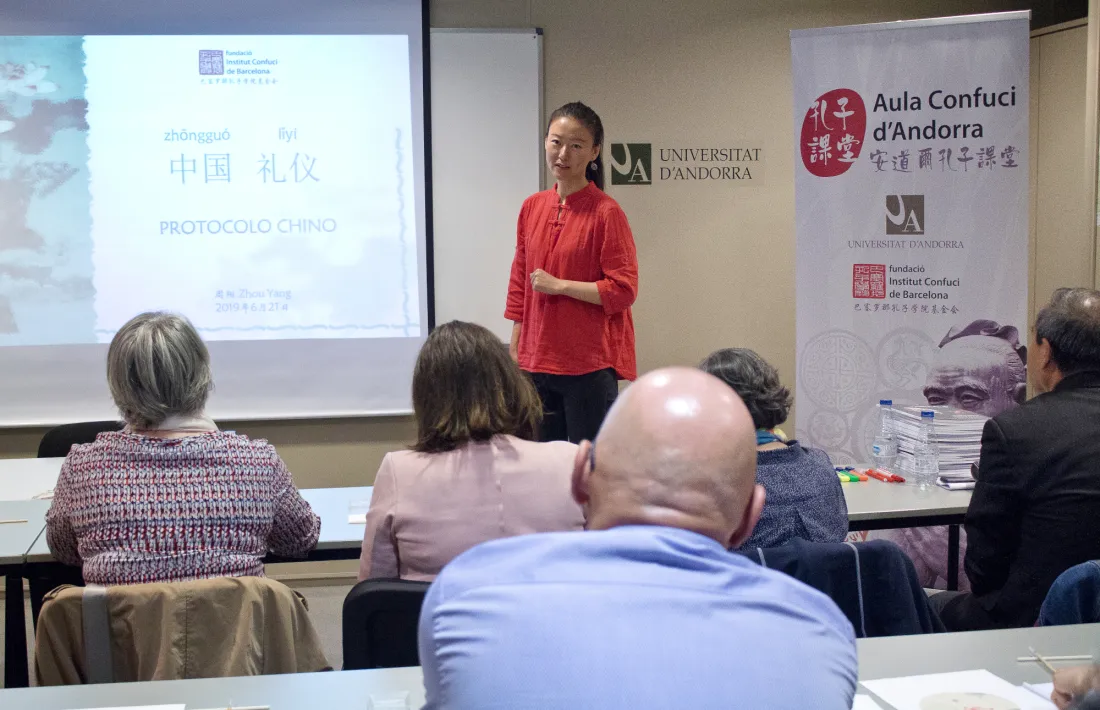 Una classe de xinès.