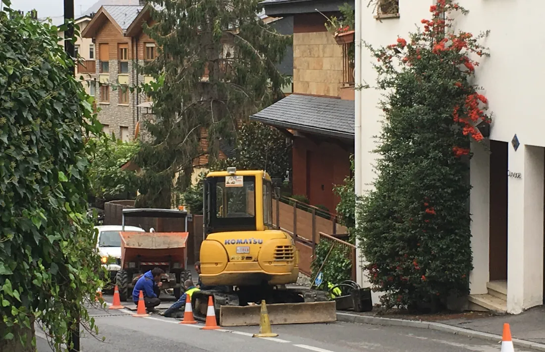 Xarxa d’aigües pluvials i residuals al carrer Ciutat Pubilla de la Sardana d'Encamp