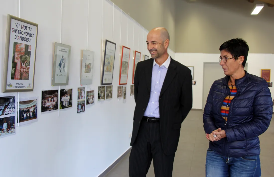  La Mostra Gastronòmica celebra els seus 25 anys amb una cursa de cambrers pels carrers d'Ordino