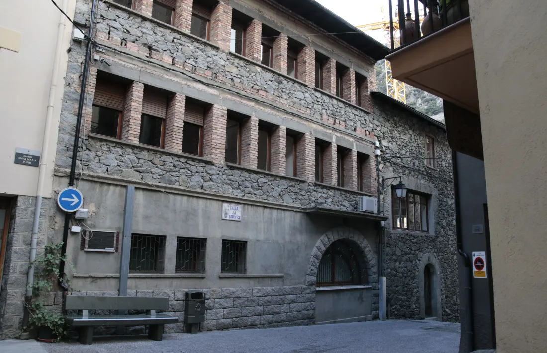 Andorra, Casa de les Monges, Casa del Benefici, Casimir Arajol, Cisco de Sans, Anna Maria Janer, Sagrada Família