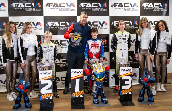 p. 29 tony cachafeiro podi a valencia foto overtime media