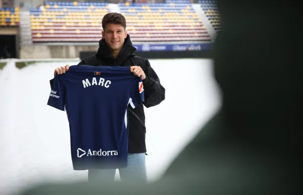 p. 29 Marc Cardona - Facundo Santana