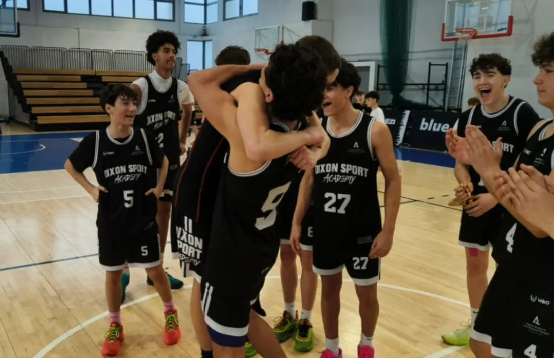 Triomfs del Dixon U16 a Bucarest.