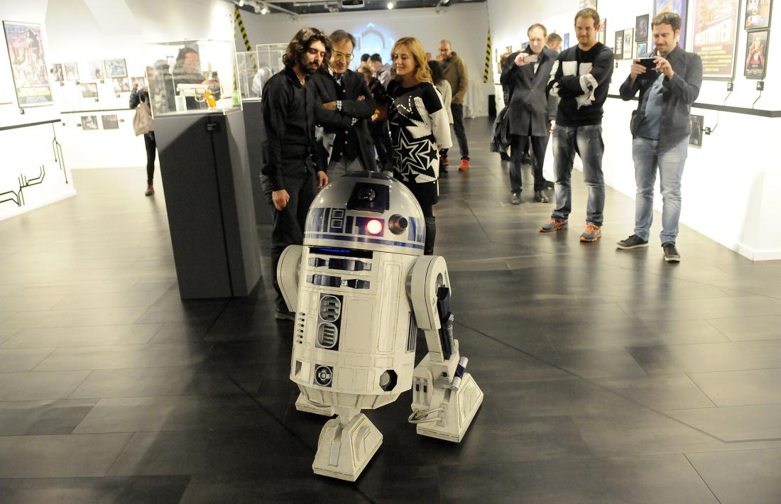Andorra, Art al Roc, Hèctor Mas, Robots en el cine de ciència ficció, Blade Runner, Matropolis, Pep Benavent, Maite Mínguez, R2D2, Mazinger Z