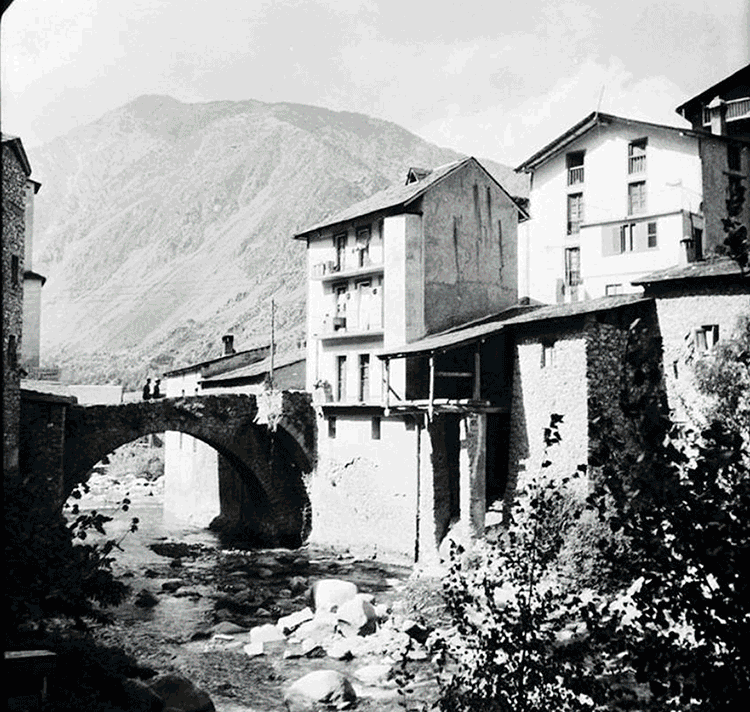 395-Pont-Engordany