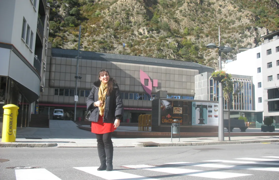 Andorra, Jonaina Salvador, òpera,  Claror, La gata metamorfosada en dona, Traviata, Così fan tutte, Andorra Lírica, 