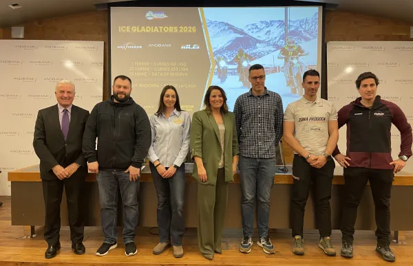 p. 29 presentació ice gladiators foto agències