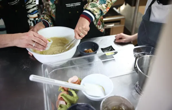 p. 10 la paella pel manec - facundo santana