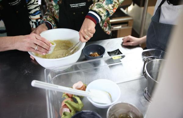 p. 10 la paella pel manec - facundo santana