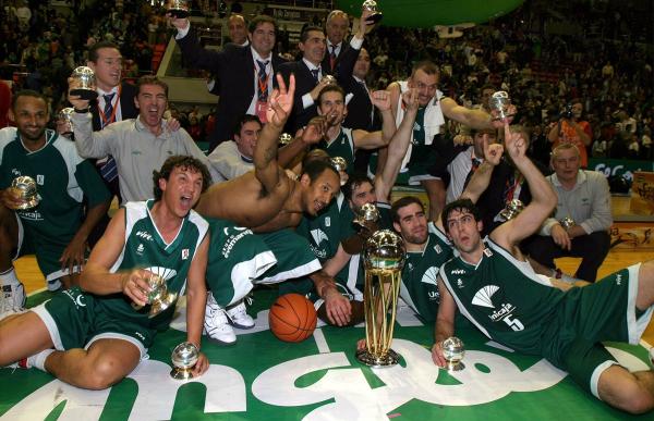 p. 28 zan tabak campeon unicaja malaga copa 2005 foto acb photo