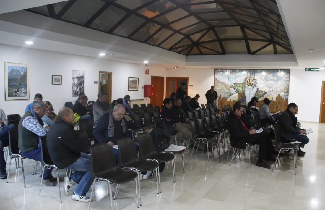  Subhasta de productes comissats amb un preu inicial de 214.000 €