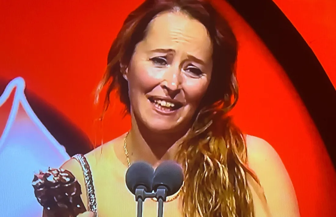 Laia Ateca, amb el premi ahir.