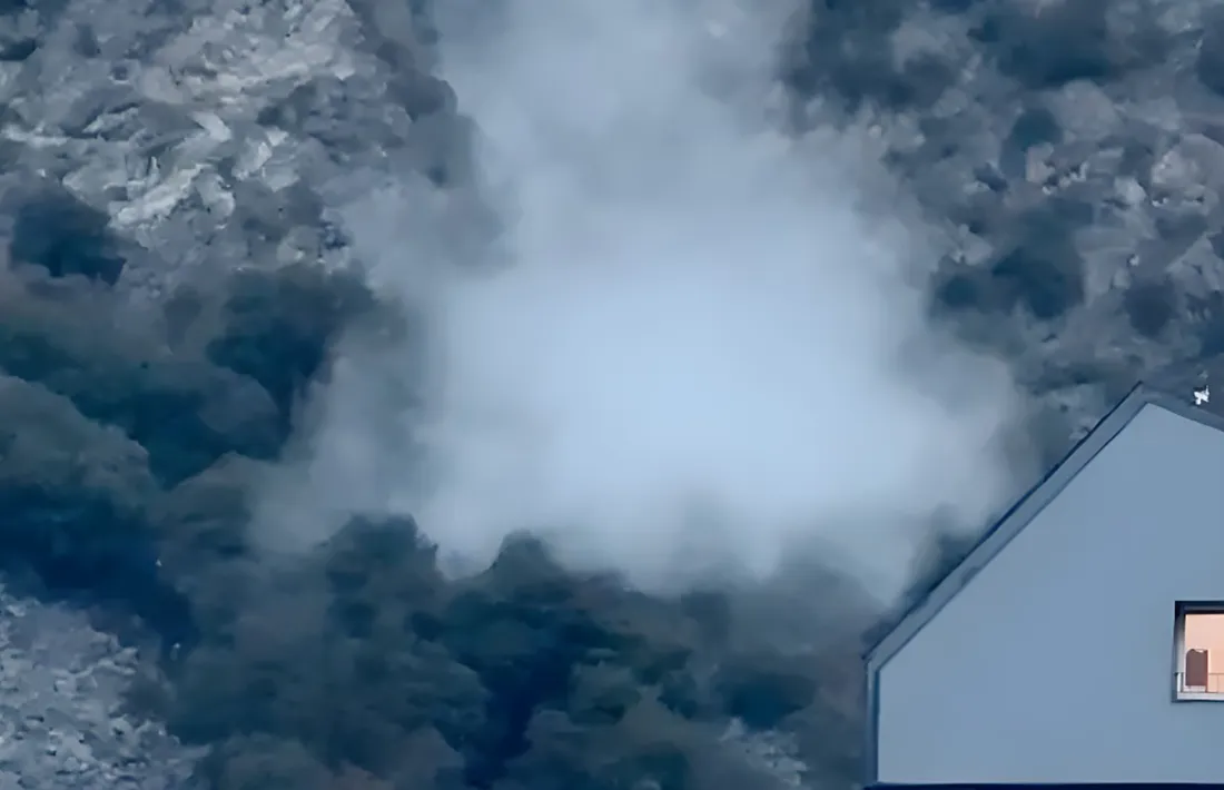 Polseguera aixecada pel roc durant la baixada.