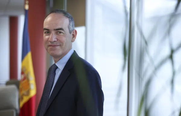 p. 04 Jordi Alcobé - Facundo Santana