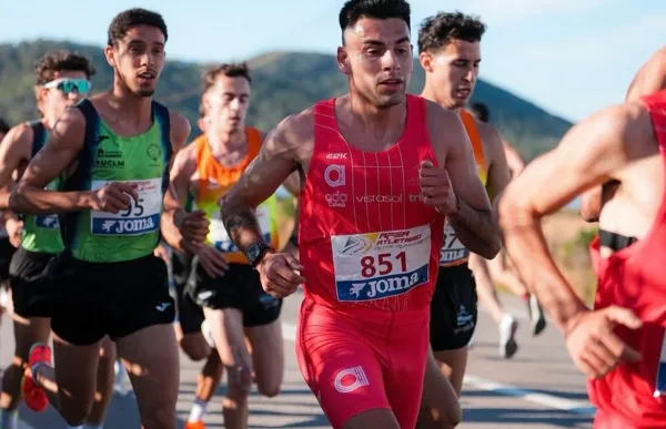 p. 29 nahuel carabaña a ibiza foto instagram