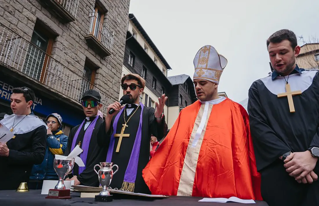 Un dels actes del Carnaval encampadà.