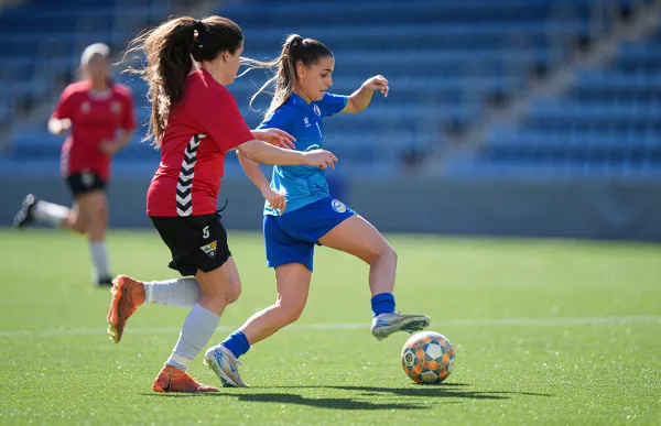 p. 29 enfaf vs premia foto elcokedelasfotos futfemand