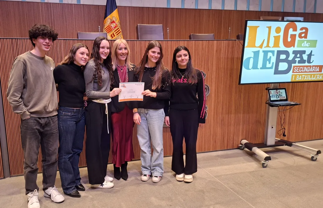 Els guanyadors de la lliga de debat, l'equip del Col·legi Sant Ermengol.