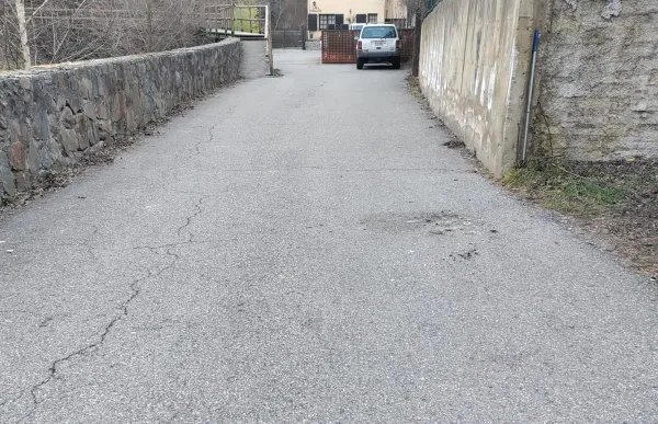 p. 10 intent calar foc cotxe