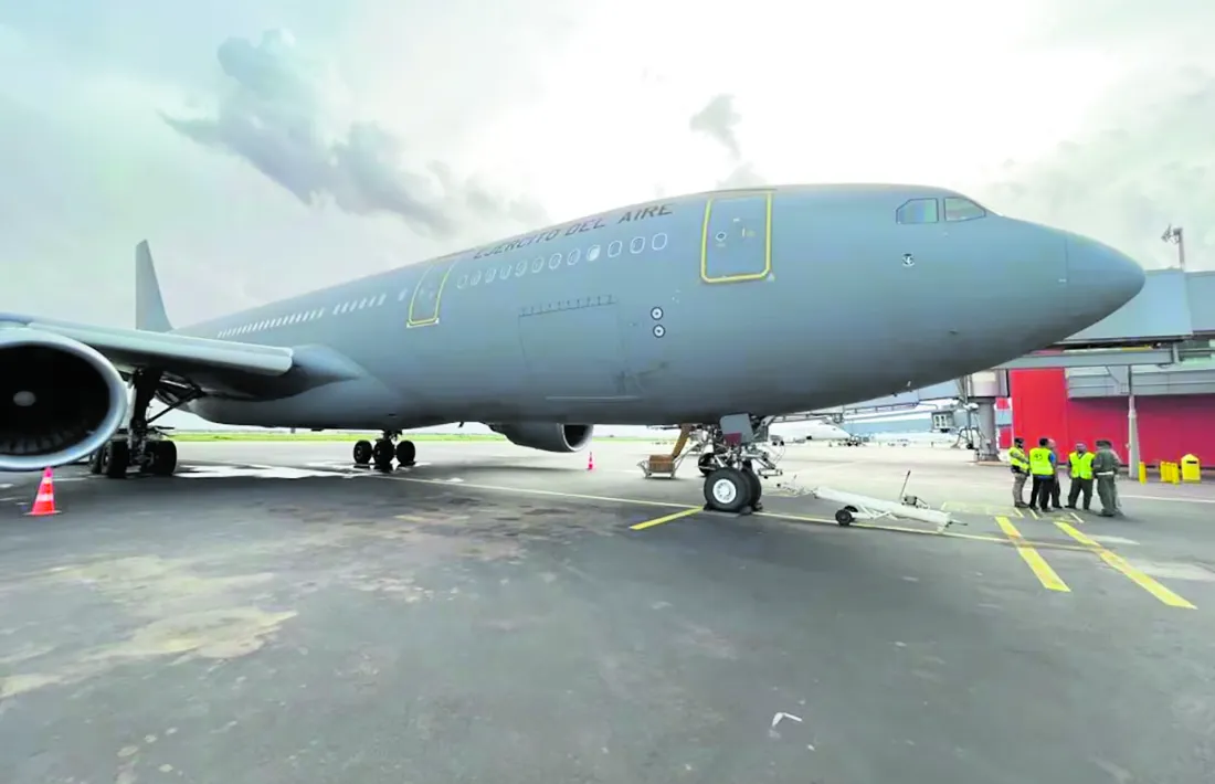 Un A330 abans d'enlairar-se per repatriar ciutadans espanyols.