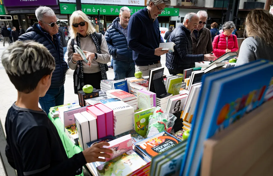 L'any passat la Fira de Sant Jordi es va fer a la plaça de la Rotonda.