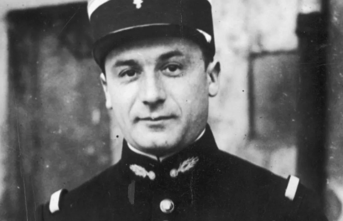 "El senyor Larrieu, cap de la policia andorrana, 1932", diu el peu de foto.