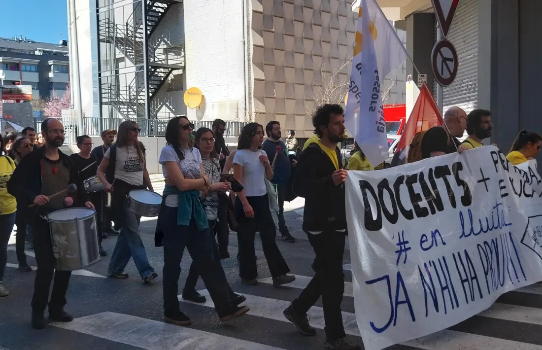   La marxa de migdia s'ha iniciat al Camp del Codina i acabava amb una arrossada a les Monges. 