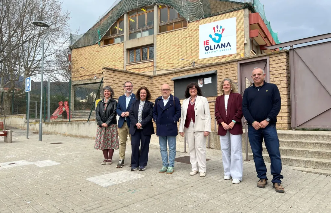 Les autoritats presents a la presentació del cicle. 