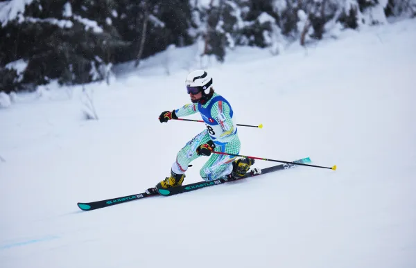 p. 29 Lucas Pagès, a la Copa del Món d'Al. FOTO @fistelemark @samdecout (2)