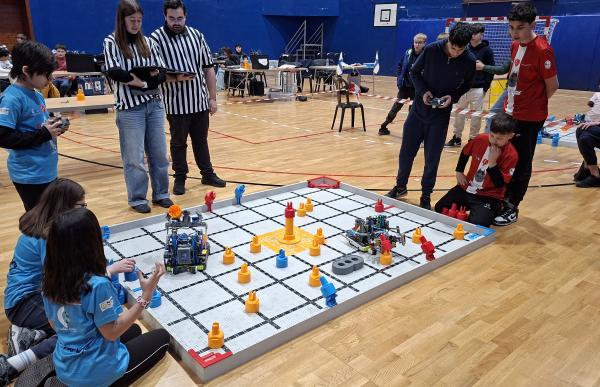 El 3r European Open de Robòtica acull 38 equips de nou països europeus