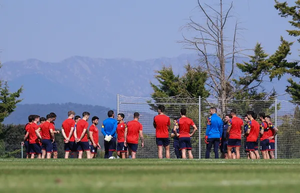 p. 29 seleccio entrenant a torremirona foto faf