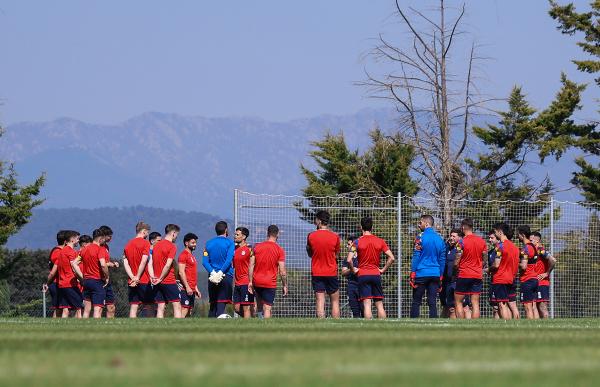 p. 29 seleccio entrenant a torremirona foto faf