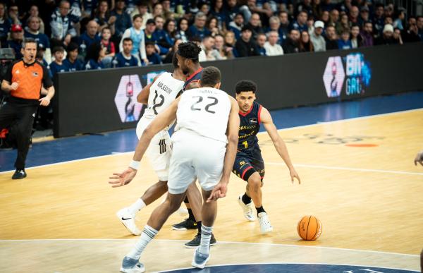 Xavier Castañeda, a files