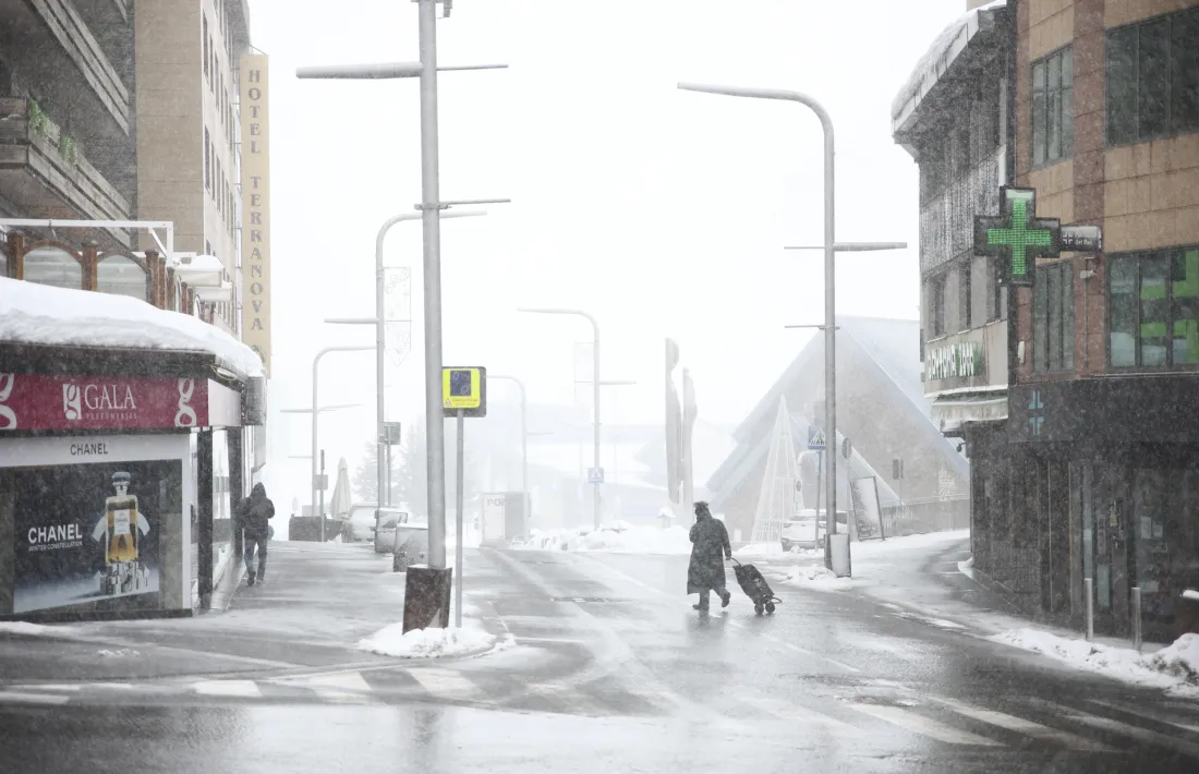 El Pas de la Casa pràcticament desert un dia d'aquest passat febrer.