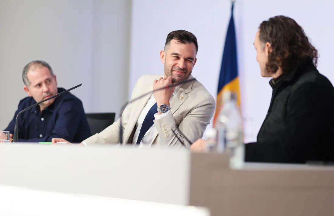 Victor Ambor, president de l’ATA; David Forné, secretari d'Estat, i Armando Godoy, president de l'ATI.