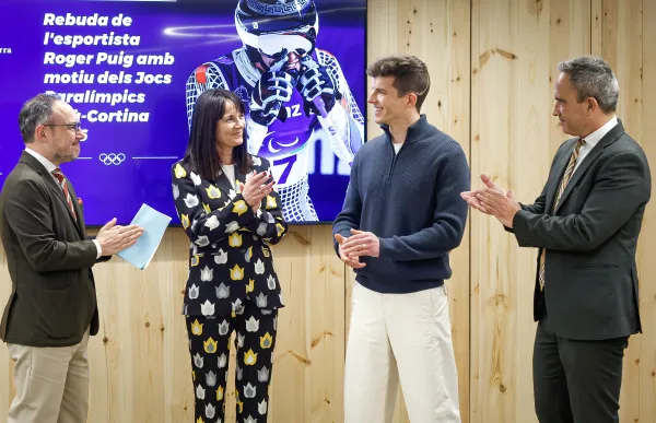 p. 28 2 recepcio govern a roger puig sfga ce