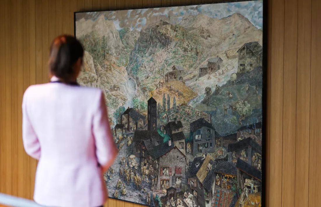 'Microcosmos d'Andorra' (1969), retaule sobre fusta (180 per 300 centímetres), avui a MoraBanc.