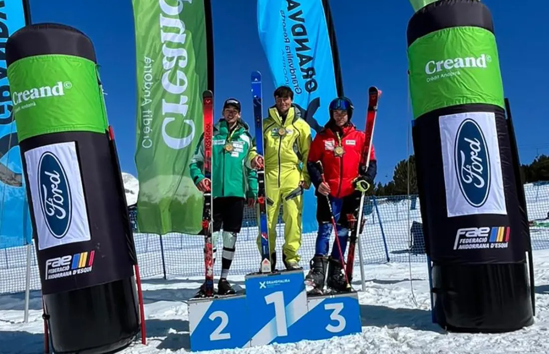 Àlvar Calvo va acompanyar en el podi el sabadellenc Roger Barceló.