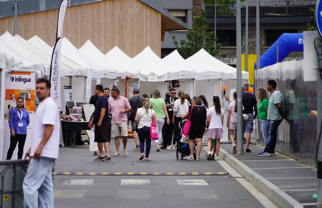 Una edició anterior de l'Enfira`t d'Encamp.