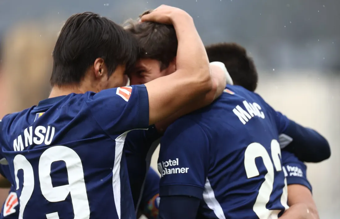 Marc Cardona, amb Min-su.