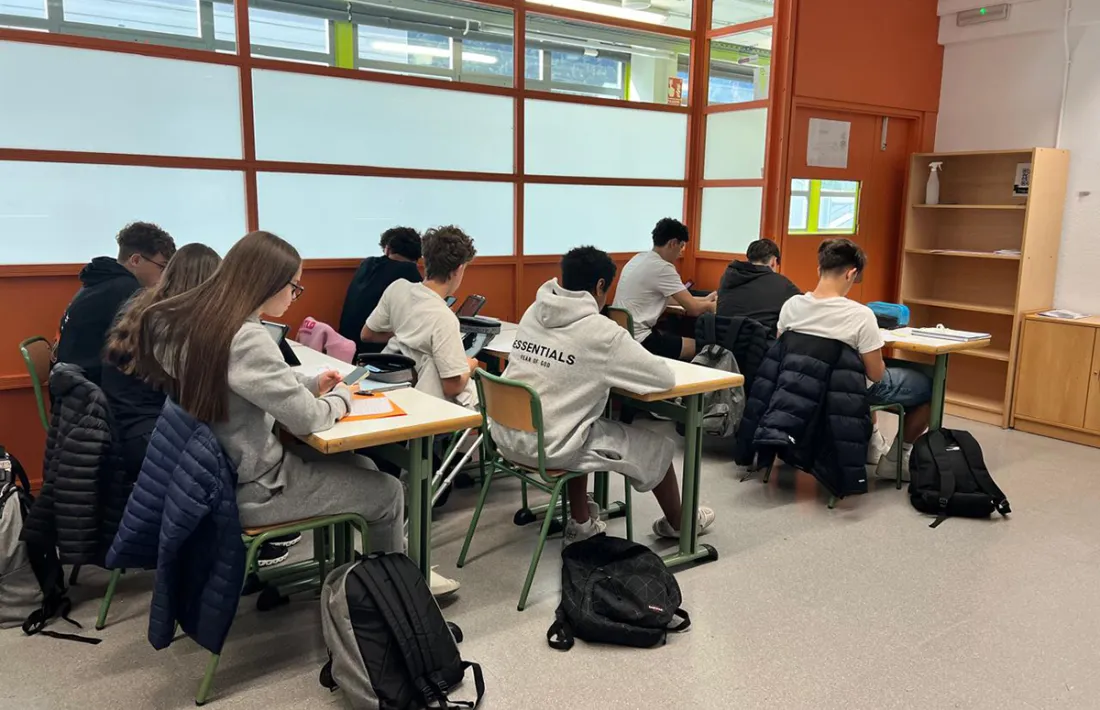 Participants del concurs literari WhatsApp Relats.