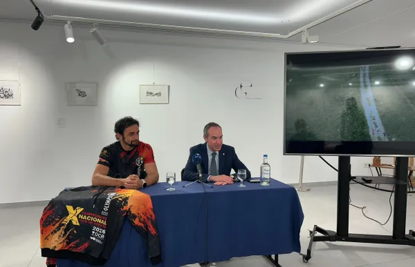 p. 37 presentació olympus race foto comu de canillo