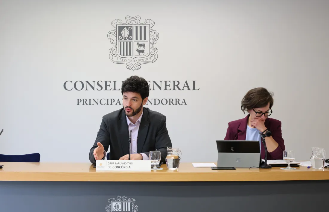 Cerni Escalé i Núria Segués han presentat les esmenes al text del Codi Penal.