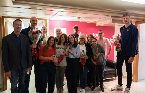 p. 29 morabanc diada de sant jordi foto morabanc andorra