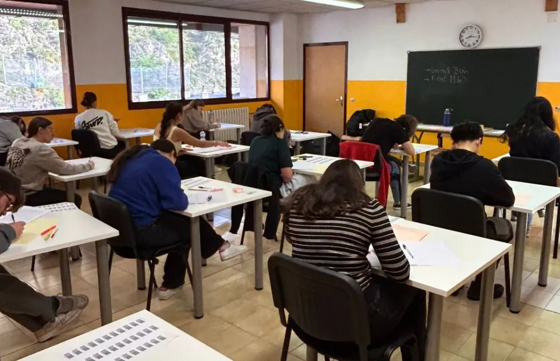 Els alumnes realitzant la POB.