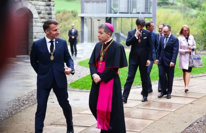 Emmanuel Macron - Facu Santana -22