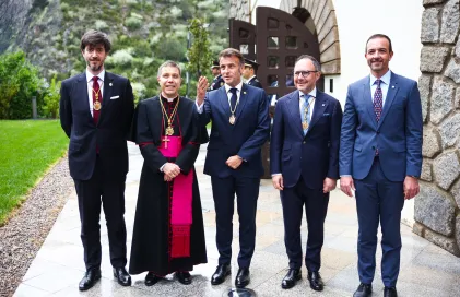 Emmanuel Macron - Facu Santana -24